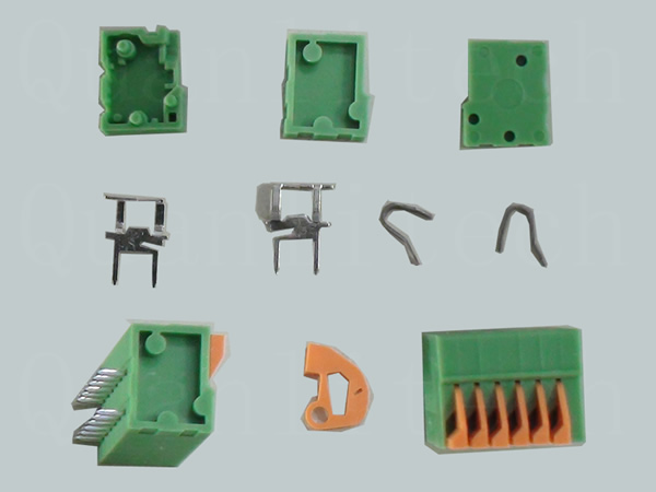 彈簧式接線端子自動機(jī)樣品